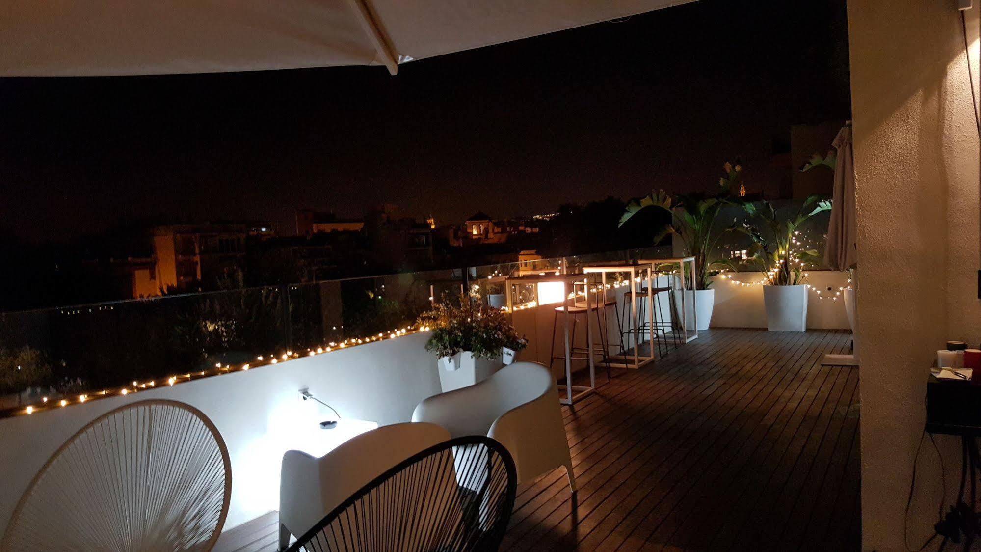 The Corner House 3* Sevilla