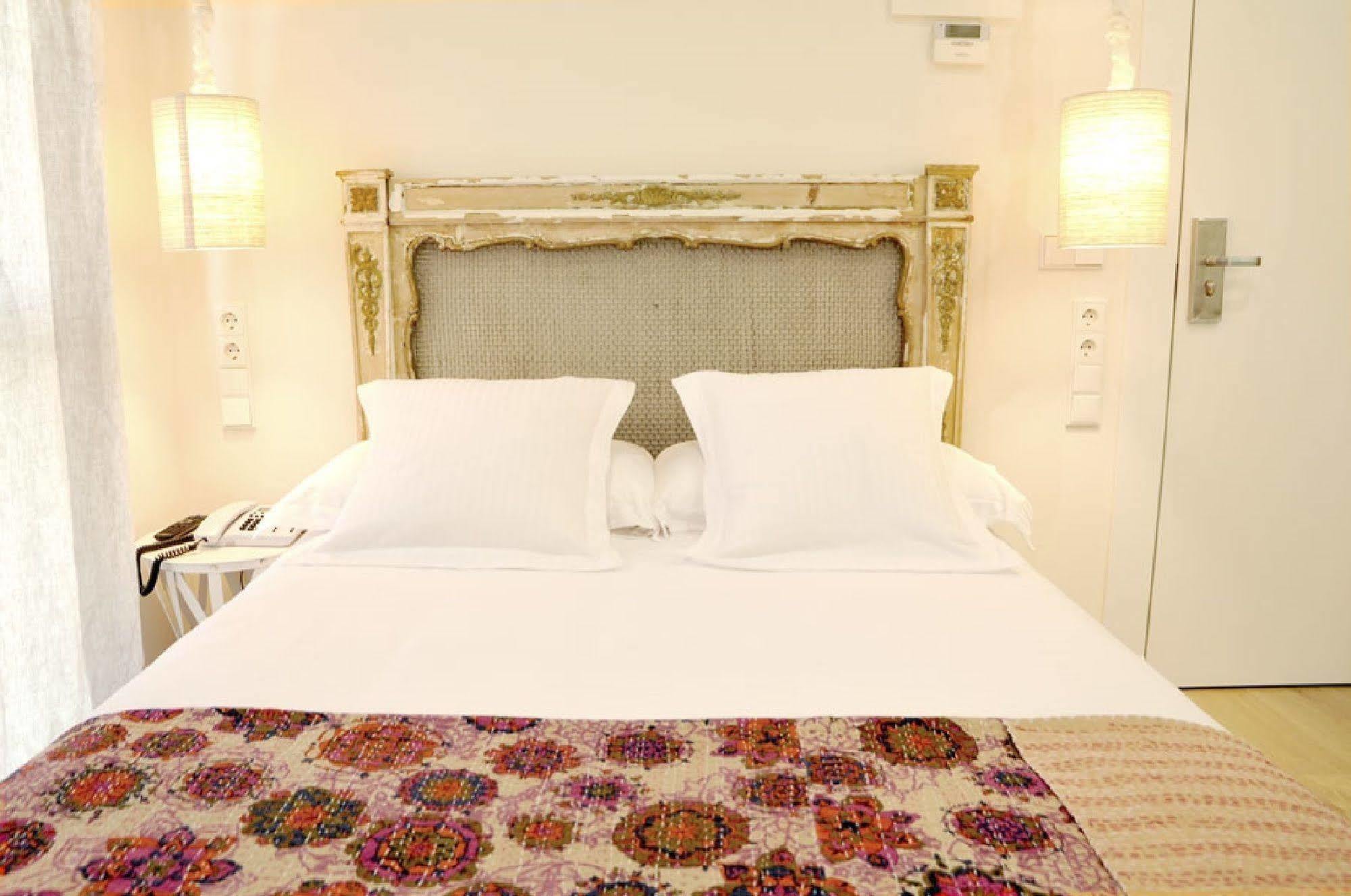 The Corner House 3* Sevilla