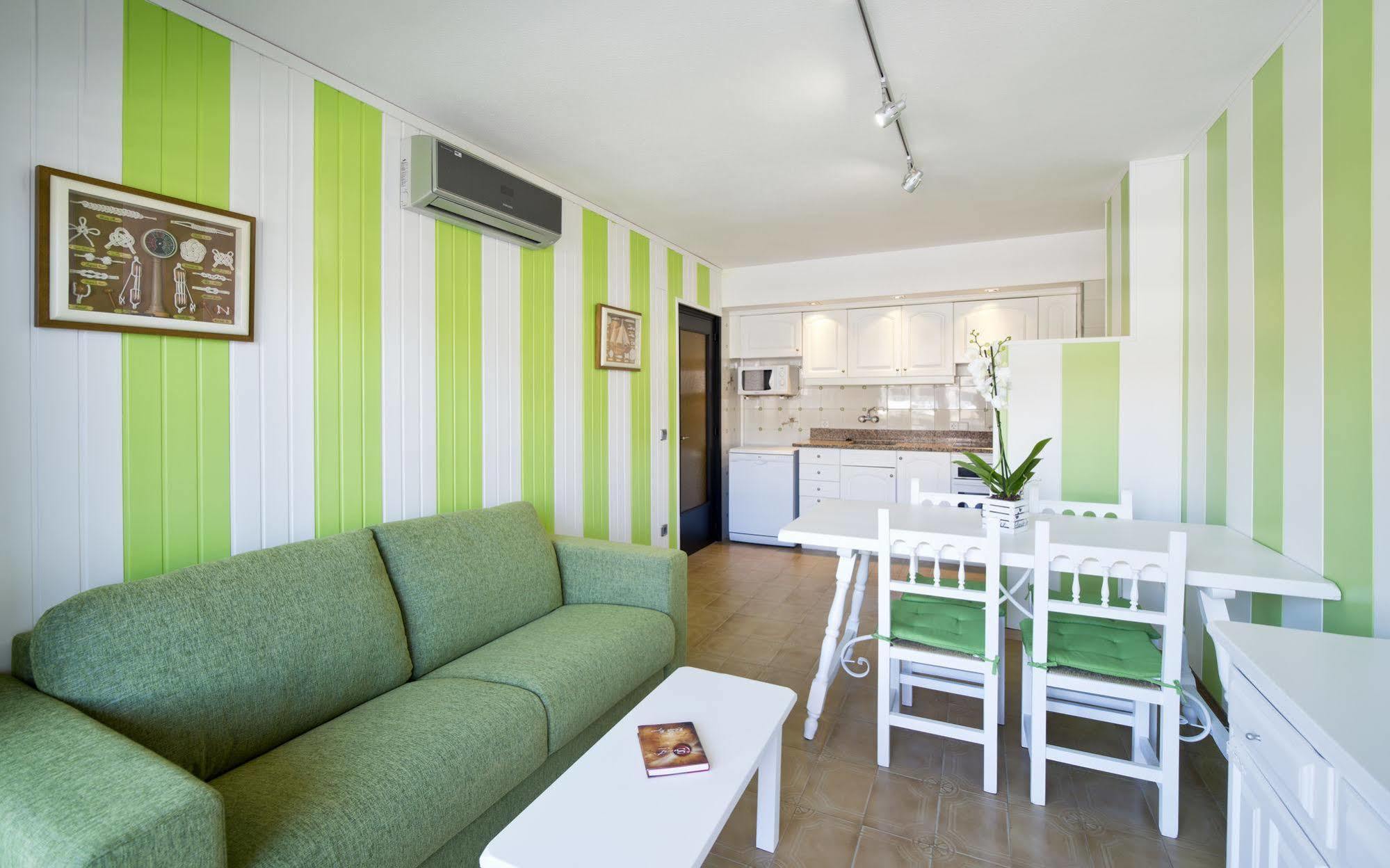Sallés Apartahotel L'Estartit