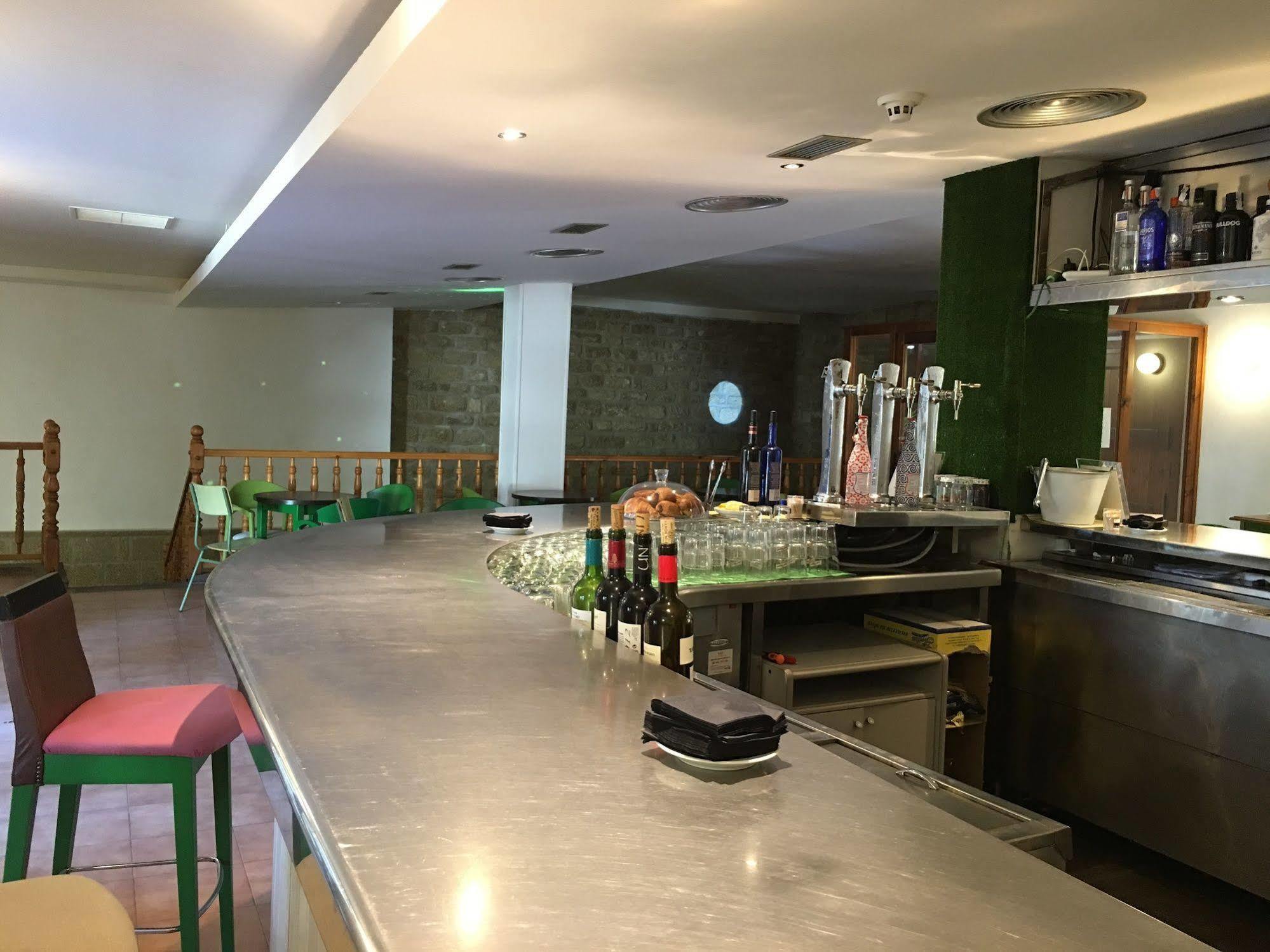 Hospedería Hotel