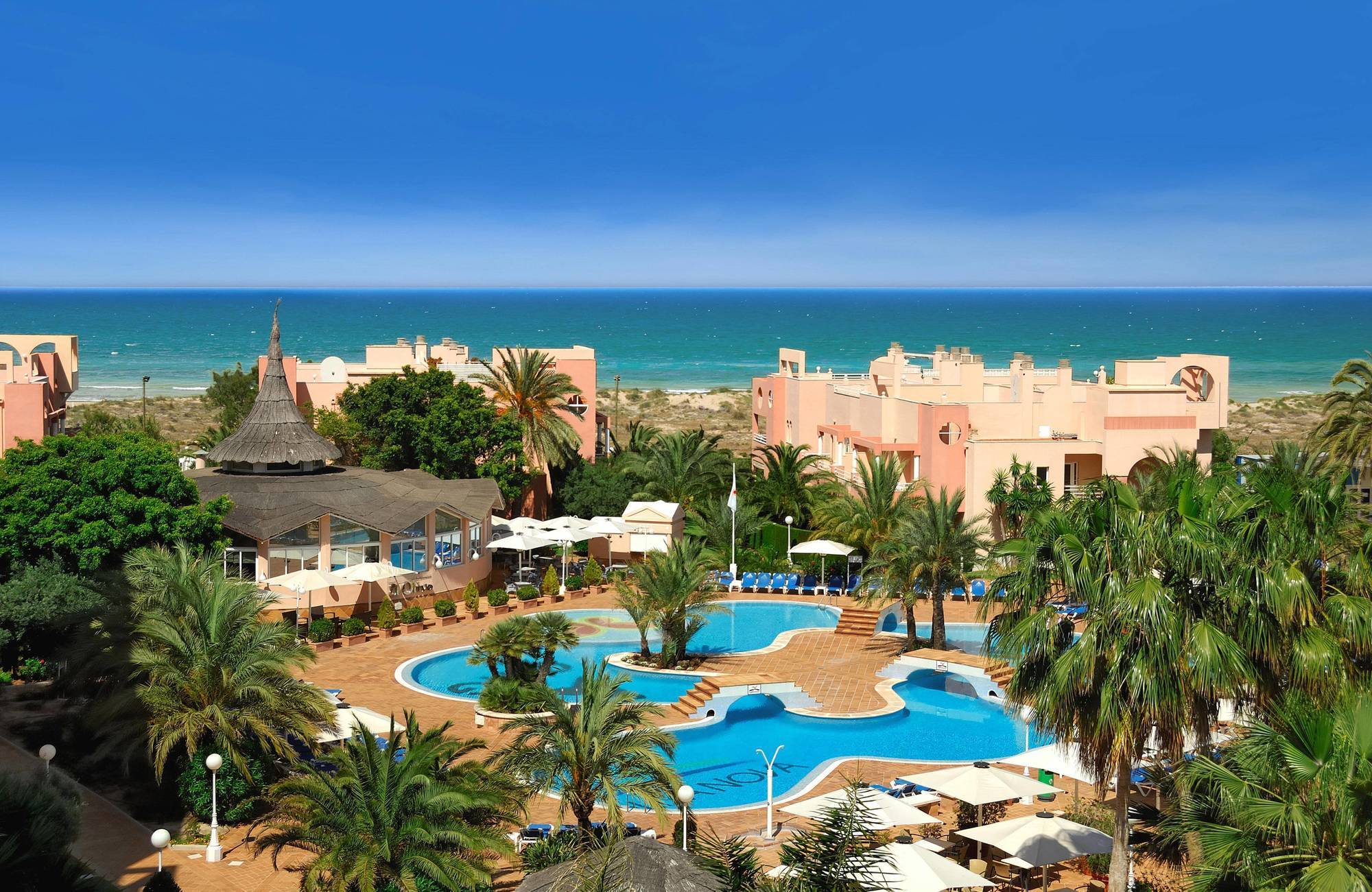Nova & Golf Hotel 4*