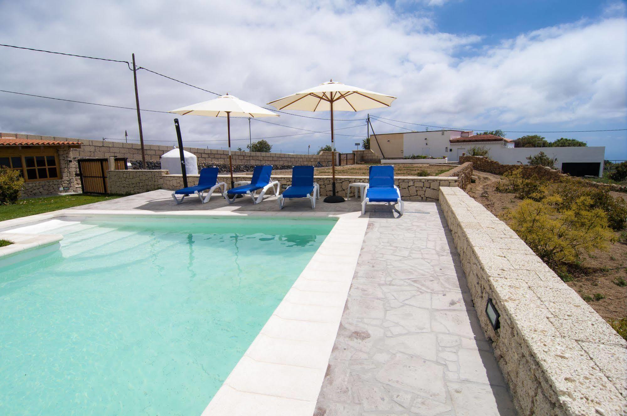 La Pardela Holiday home La Cisnera