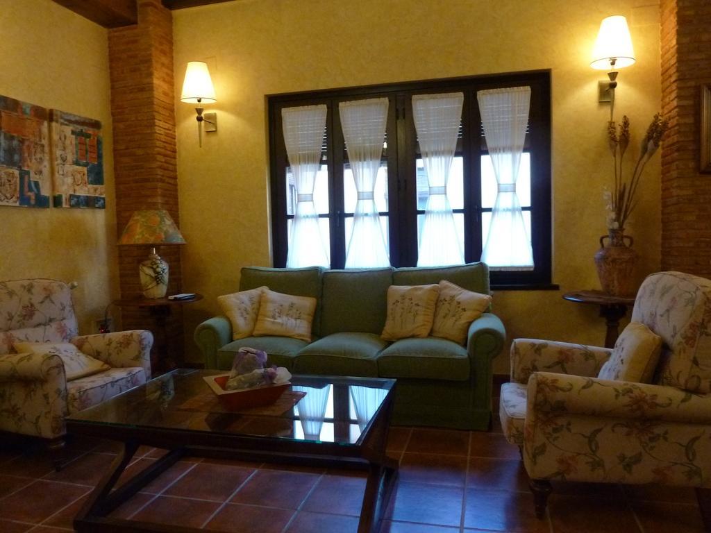 Rural La Moragona Hotel 3*