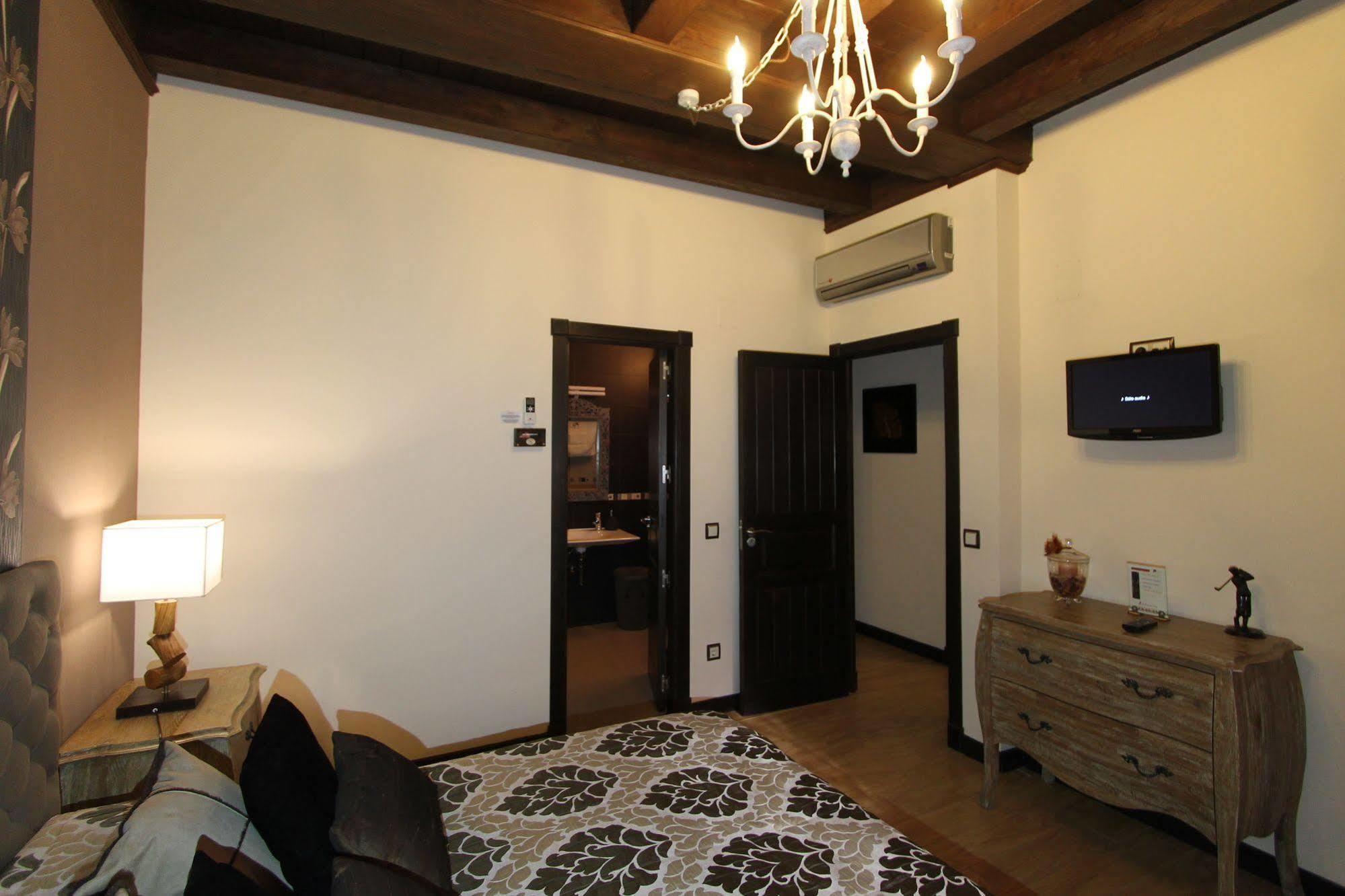 Casa Rural El Rosal Del Pozo Arges