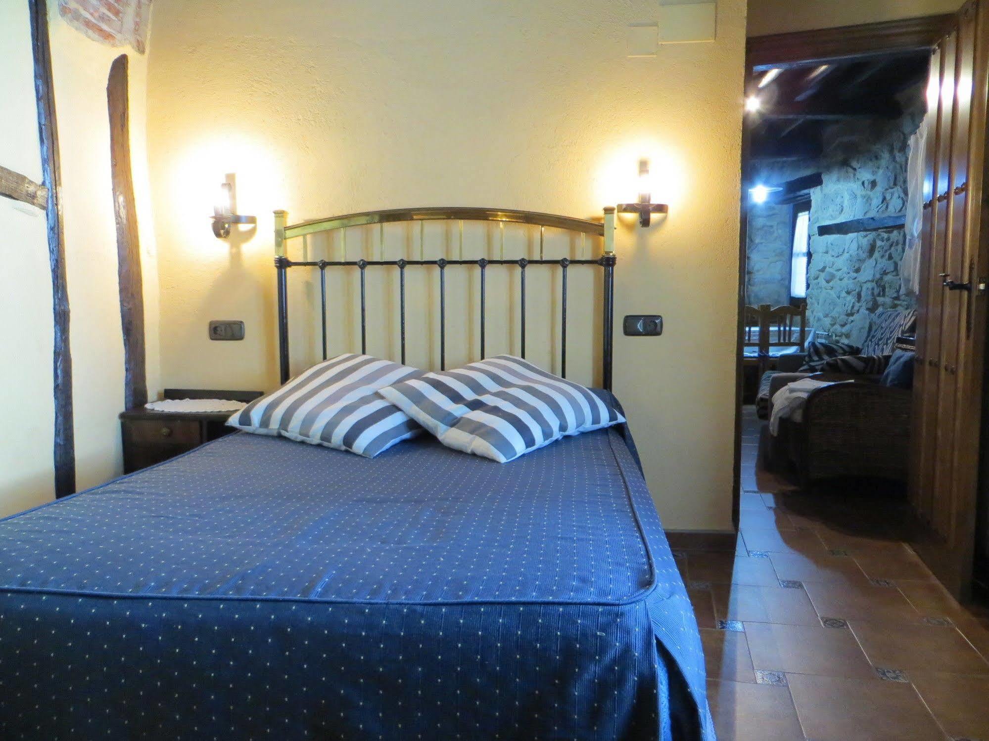 Apartmento El Botón Charro * Candelario