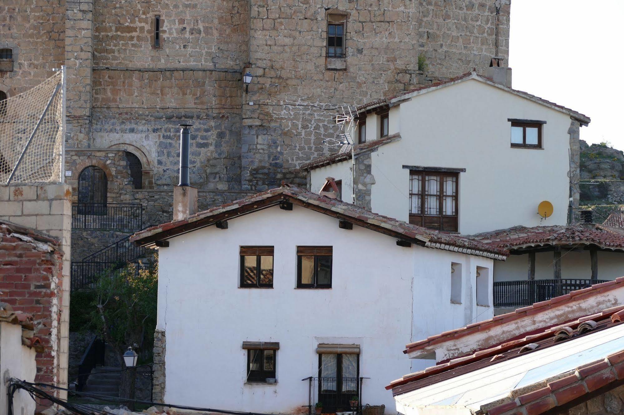 Casasdetrevijano Canon Del Rio Leza *