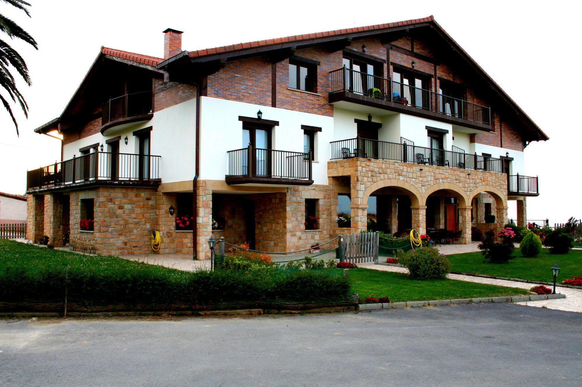 Country house Usotegi