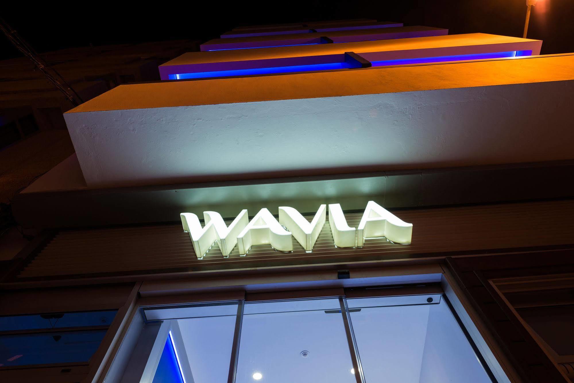 Wavia - Adults Only 3*