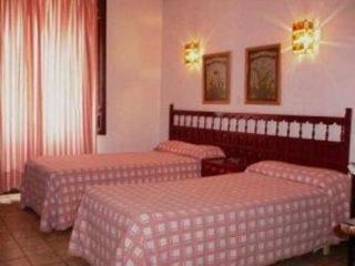 Atlantida Guest house *