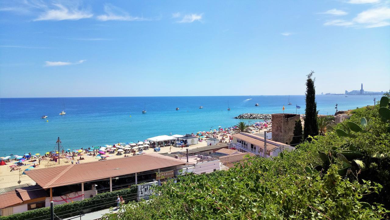 Nuria Seaview Beach-apartment Apartment Montgat