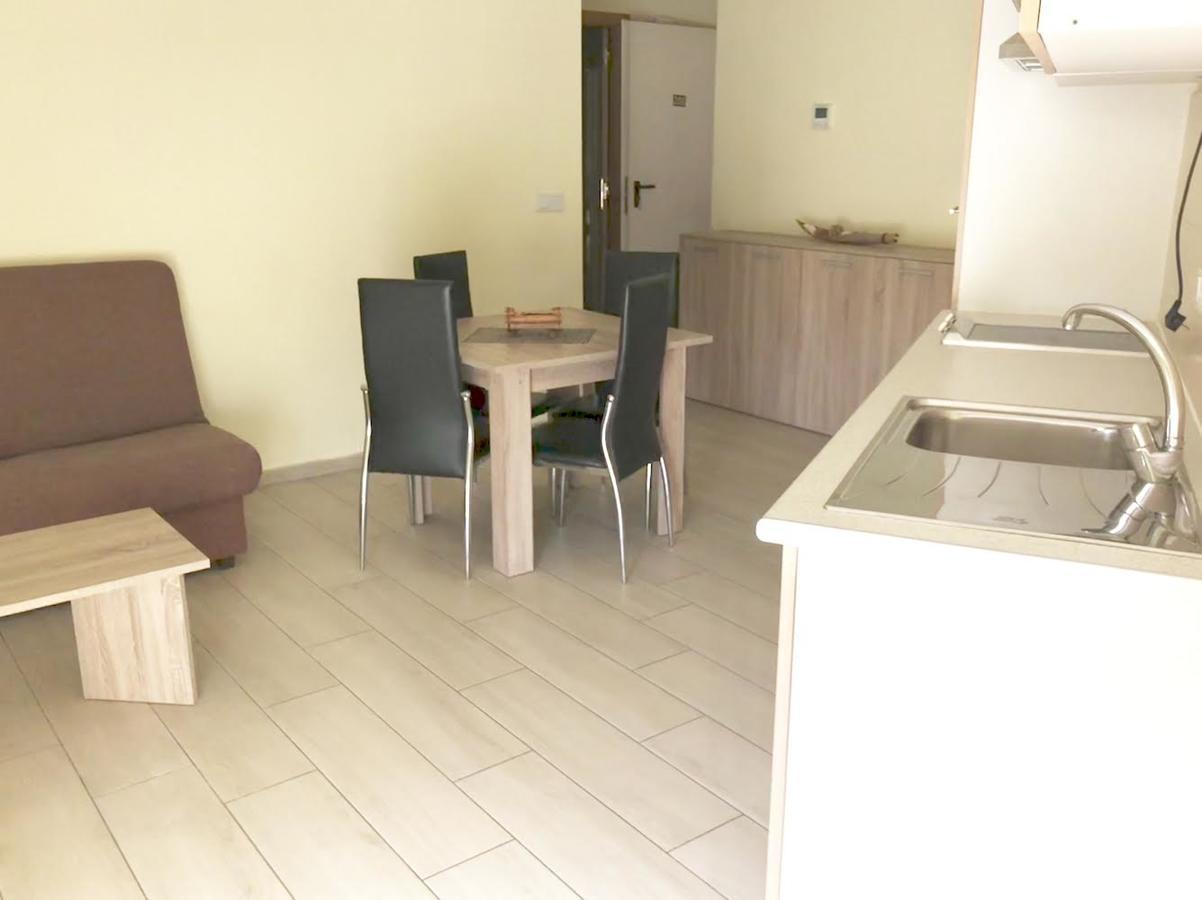 Giuliano Apartahotel 3*
