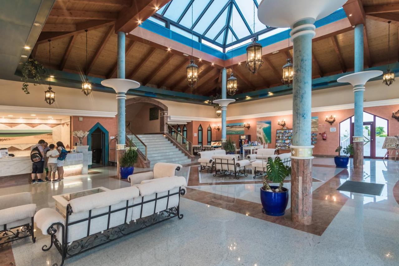 Esmeralda Maris By Livvo Hotel 4*