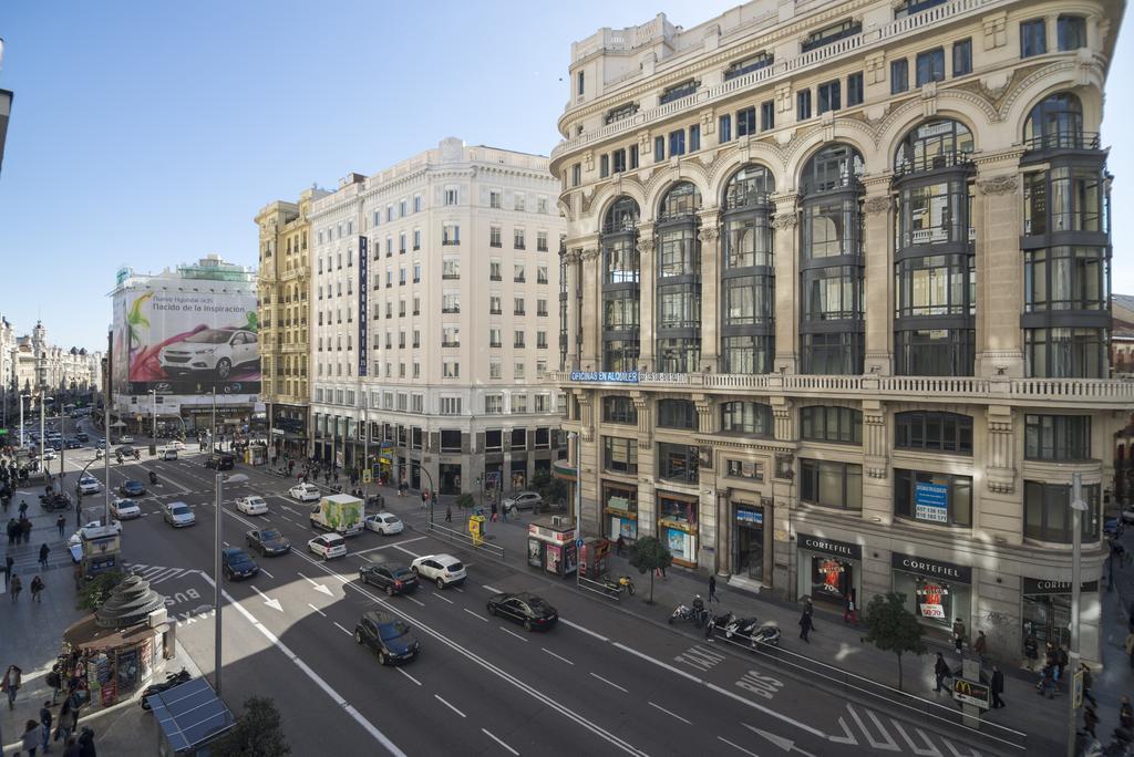 Hotel Petit Palace Triball
