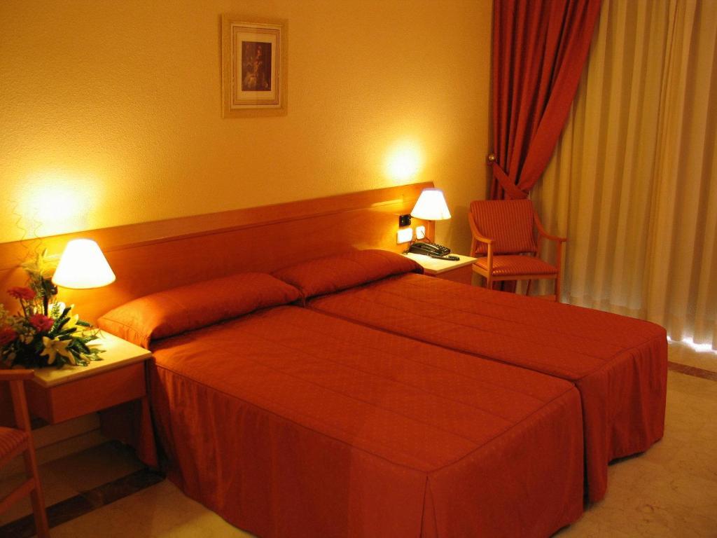 Hotel Central 3*