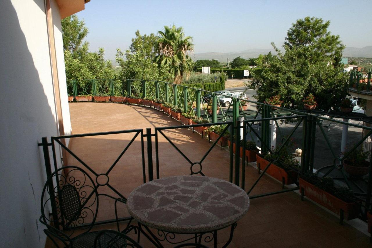 Hotel Mitra Crisálida