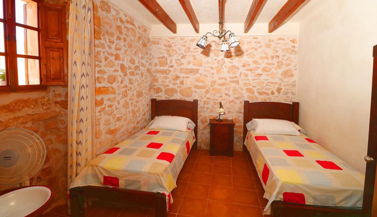 Cova Villa Llombarts