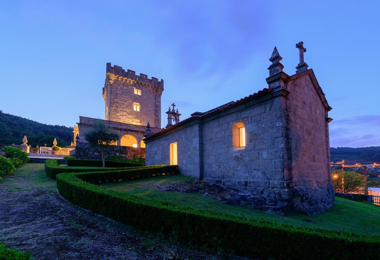 Torre De Tebra Tomino