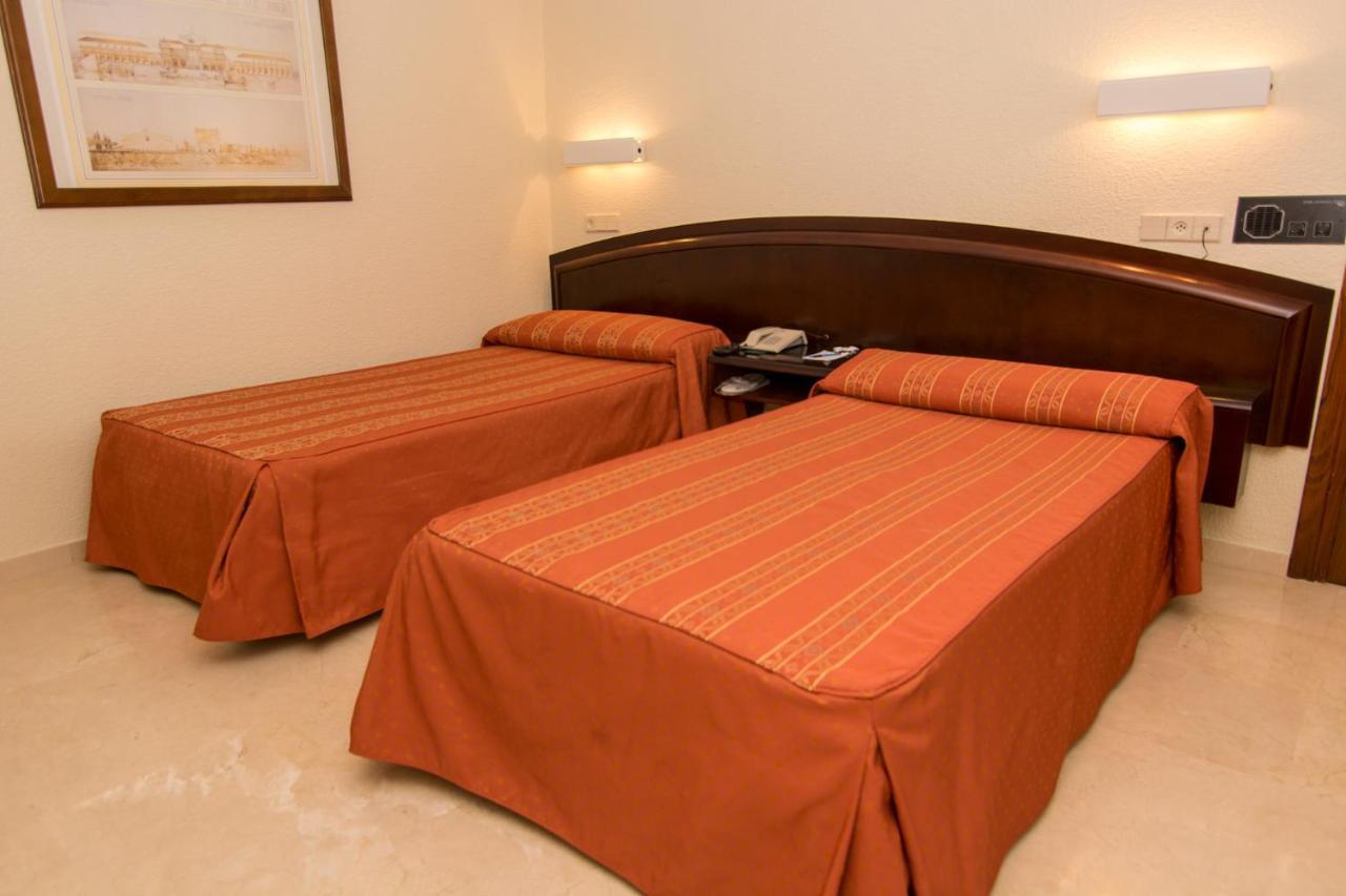 San Antonio 4*