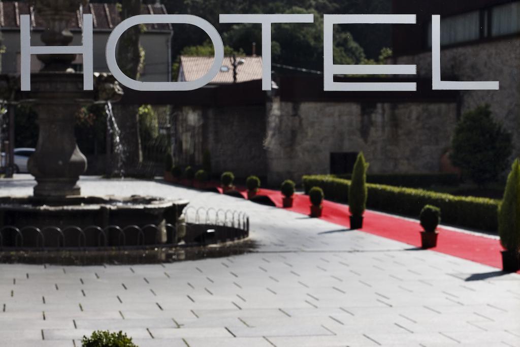 Pazo De Lestrove By De Compostela 4* Padron