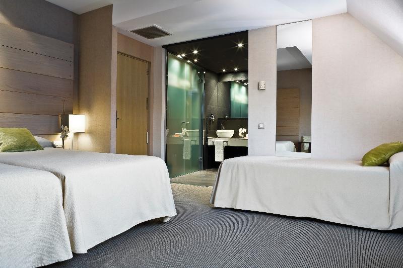 Hotel Hesperia 4*