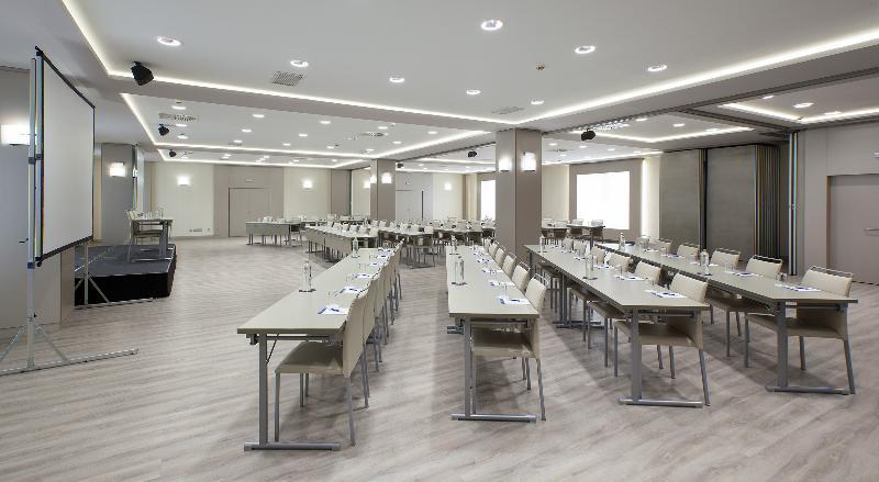 Hotel Nh Iruna Park Pamplona
