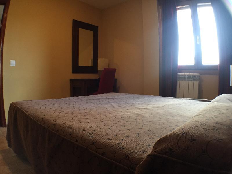Hotel La Trufa Negra 3*
