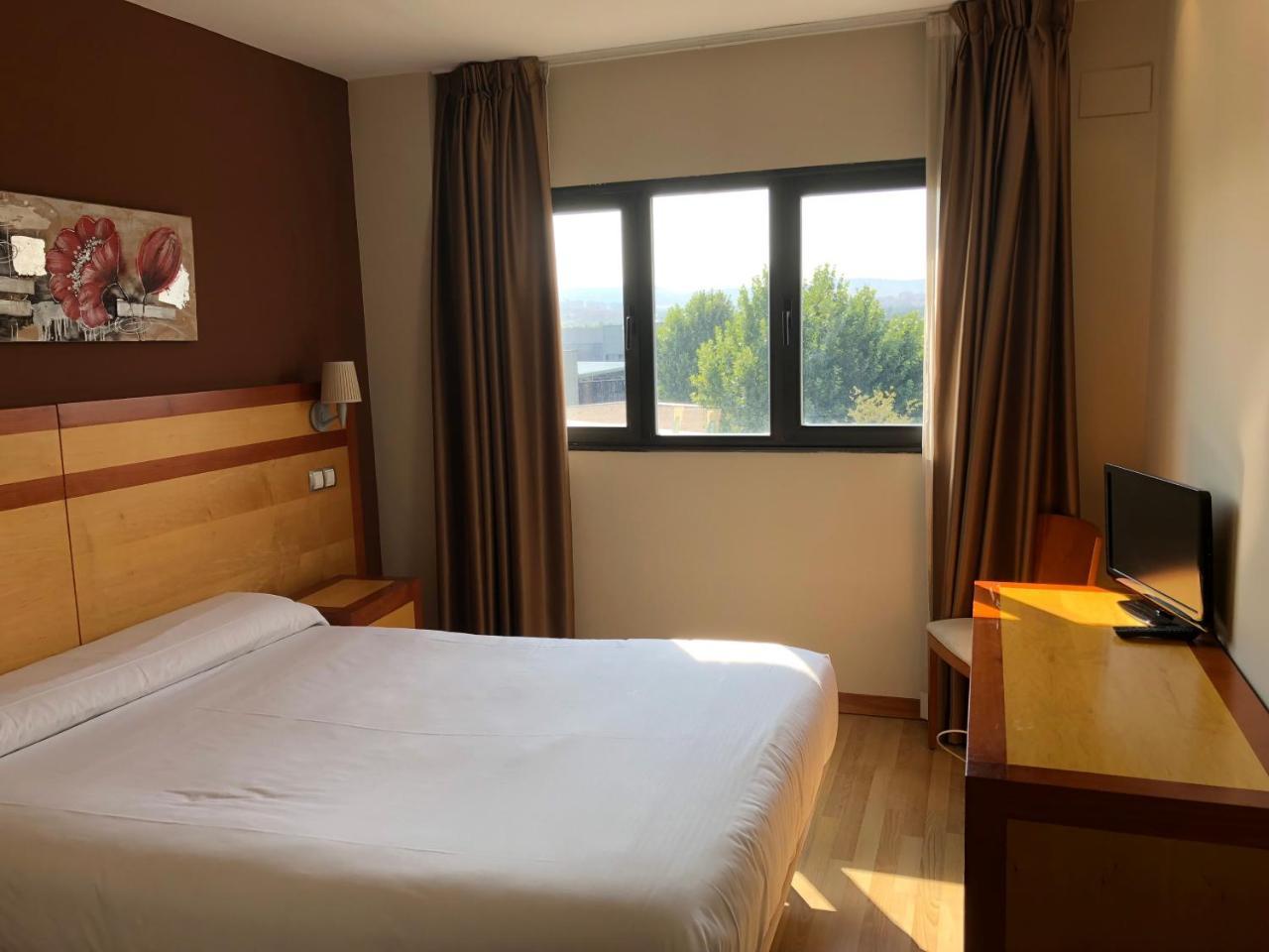 Puerta Hotel Guadalajara