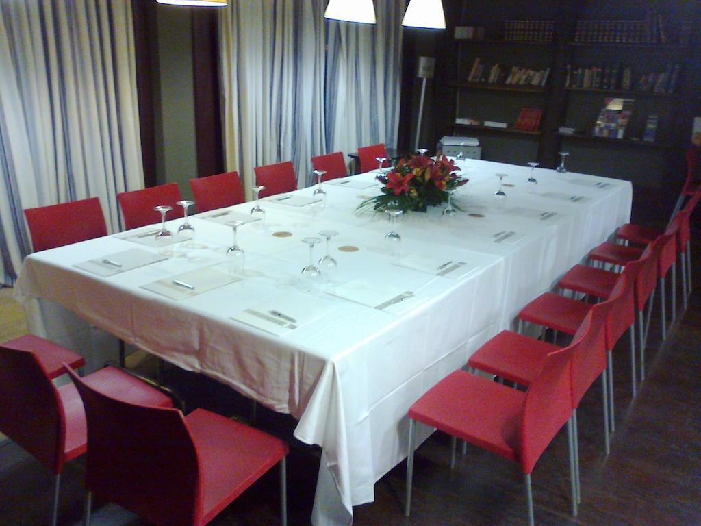 Aisia Museo Hotel 3*