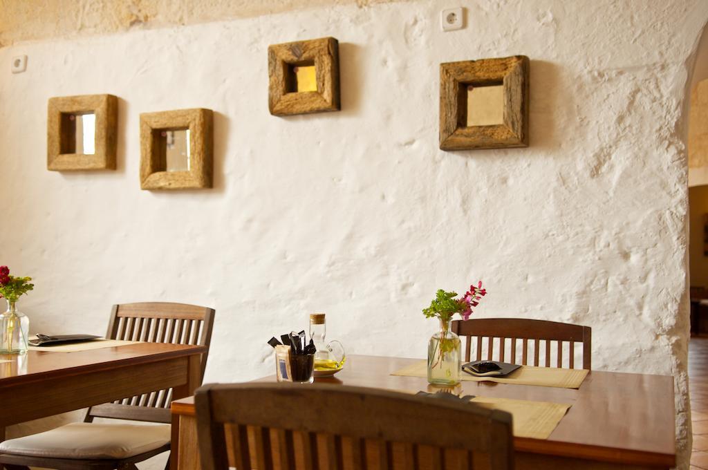 Alcaufar Vell Rural & Restaurant Hotel Sant Lluís
