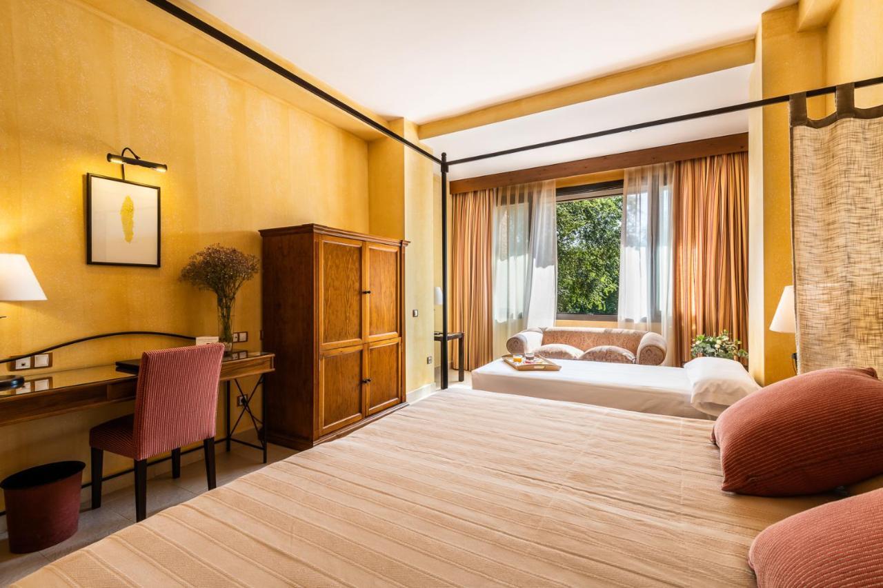 Intelier Airen Hotel 4*