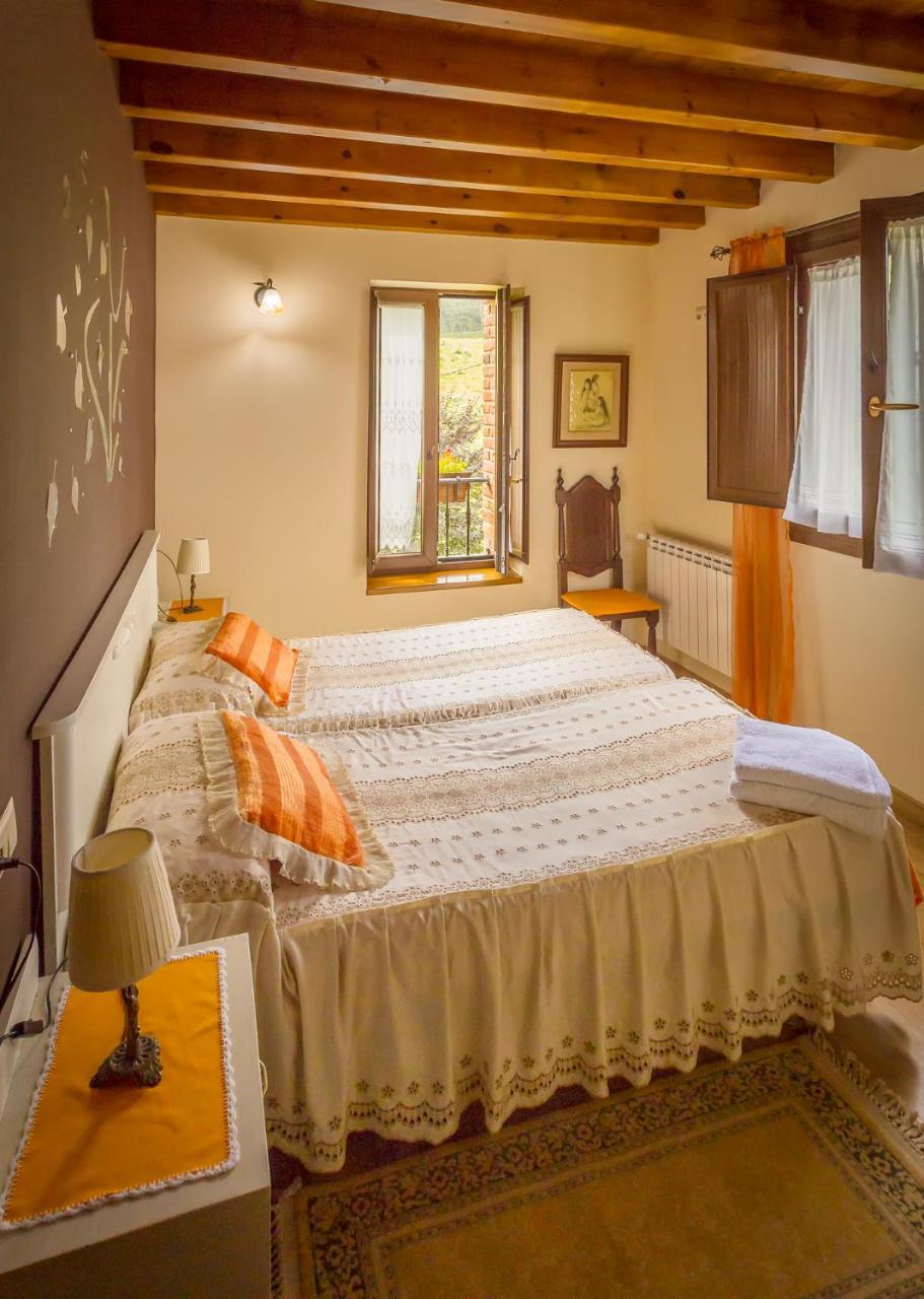 Casa La Escuela Tuilla