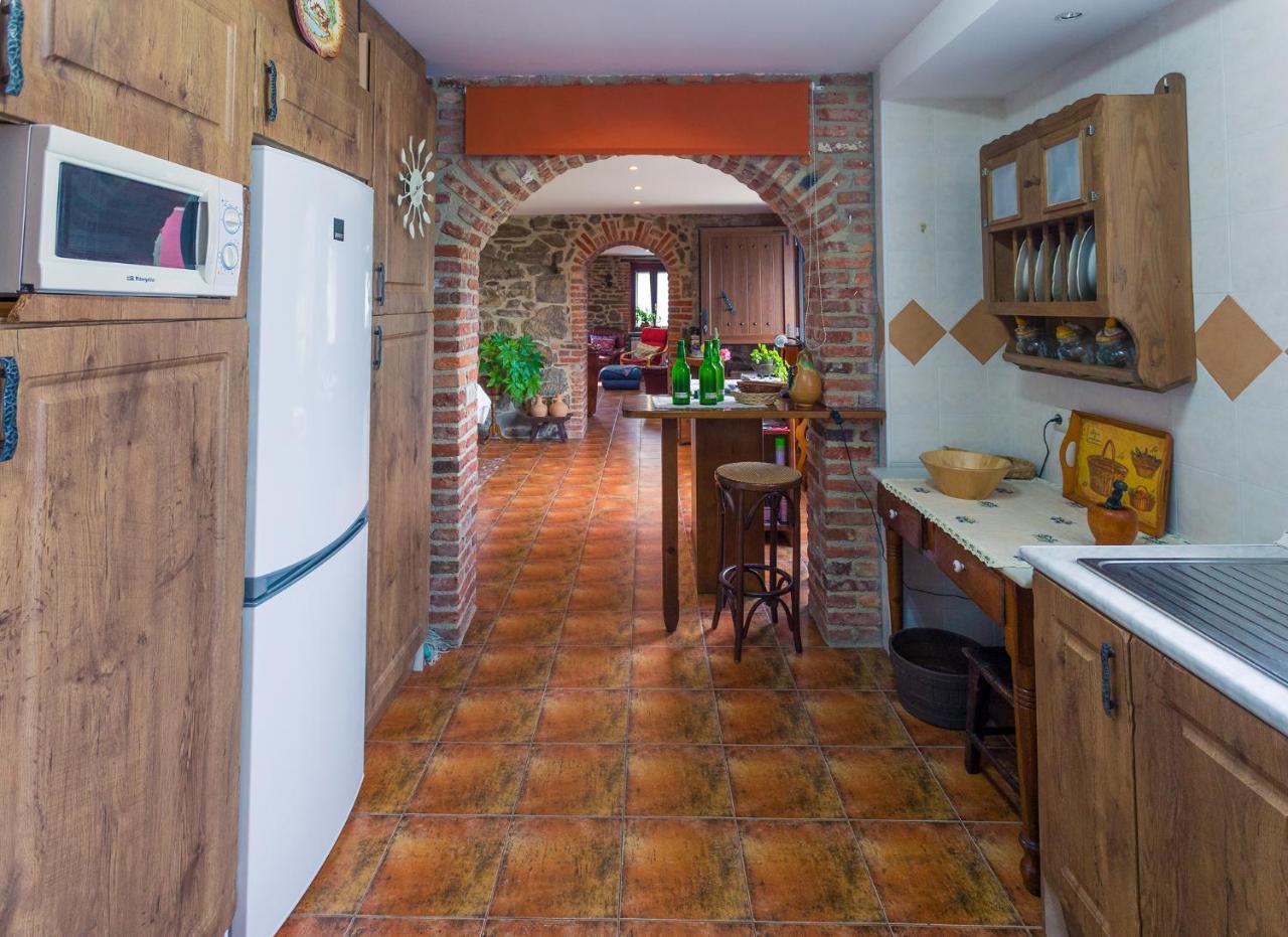 Casa La Escuela Tuilla