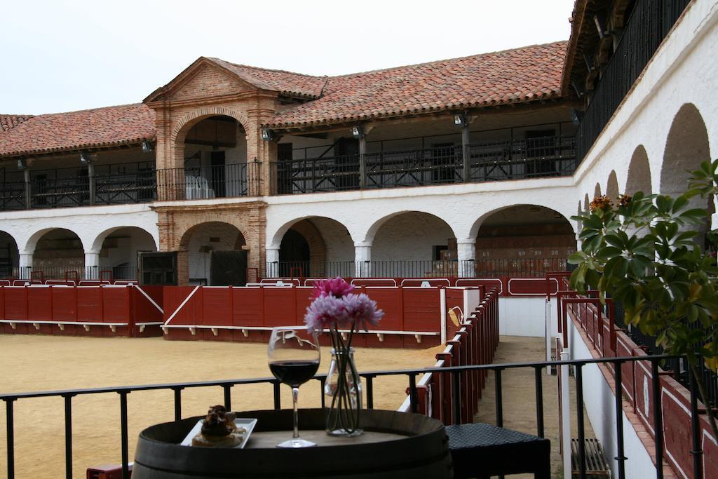 Plaza De Toros De 4* Almadén