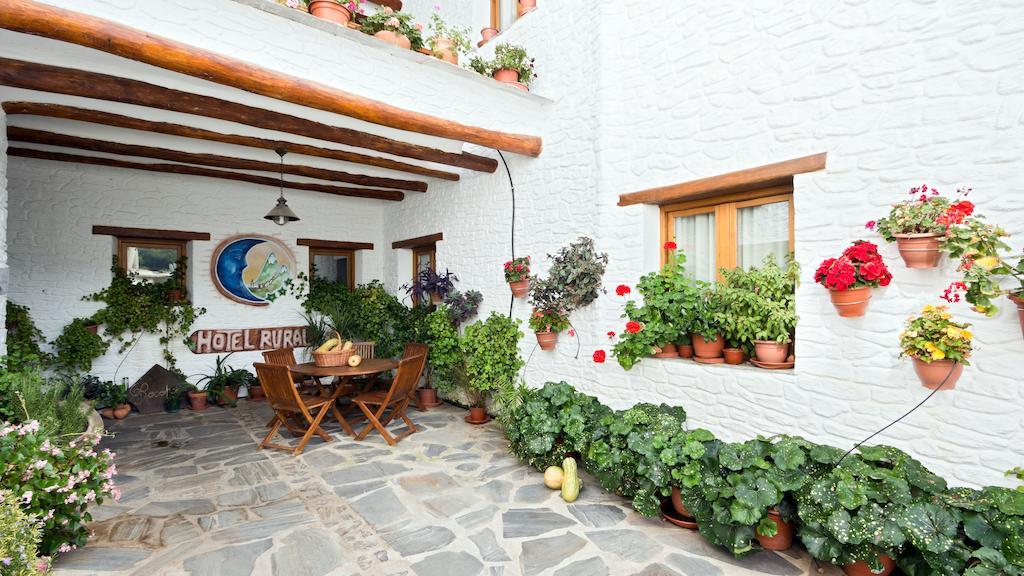 Estrella De Las Nieves Hotel