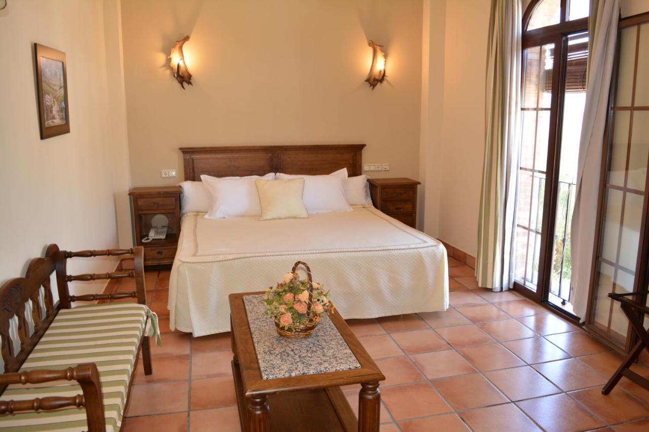 Hotel Sierra De Ubrique