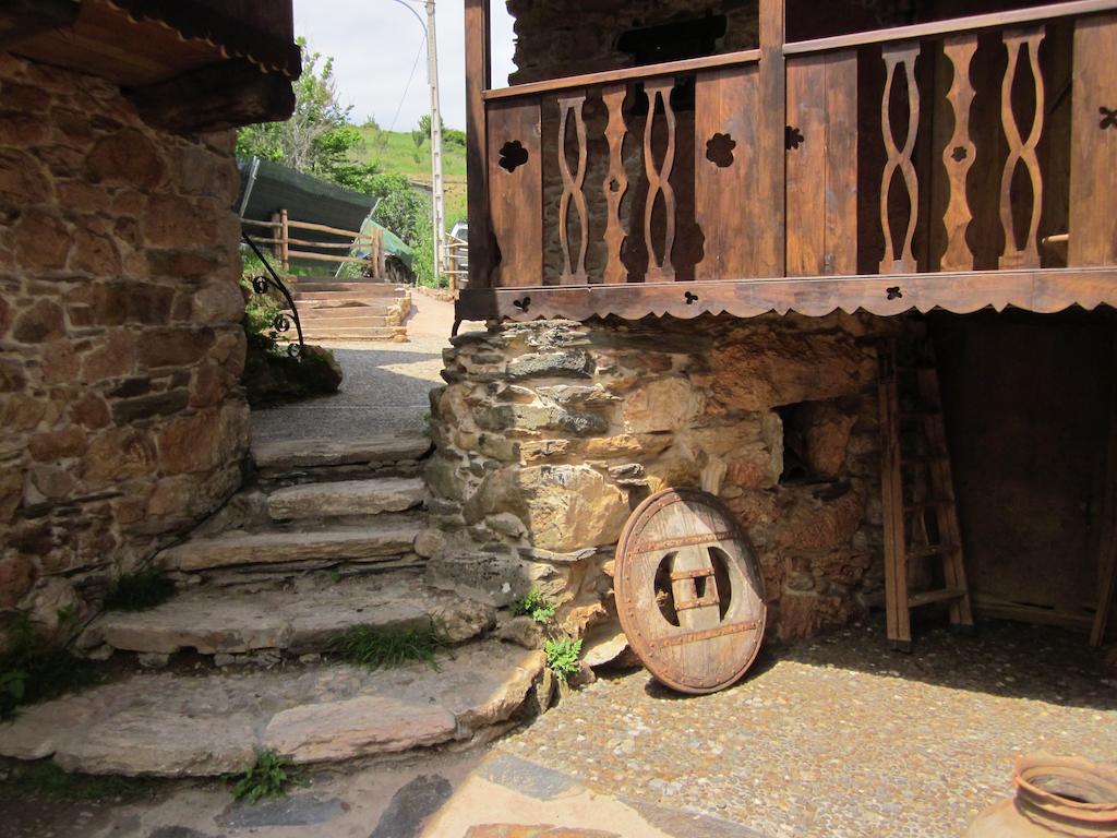 Pensión Louteiro De Médulas Orellán