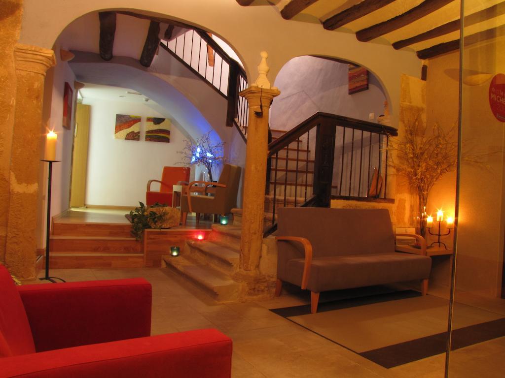 Portal Del Matarrana Valjunquera
