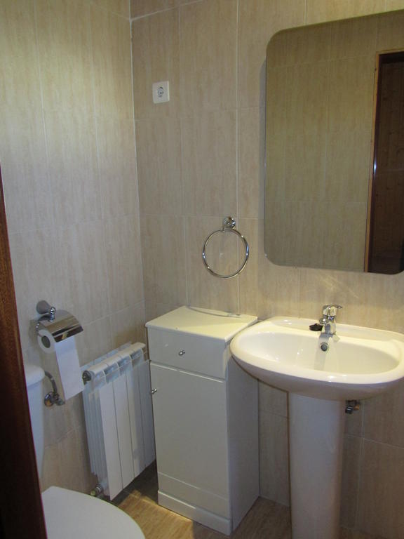 Cabanas Maleixas 3* El Puente (Castile and Leon)