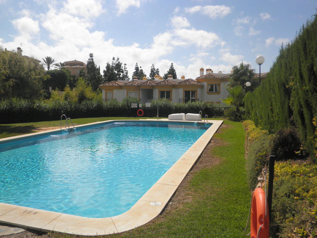 Calahonda Golf Apartment *