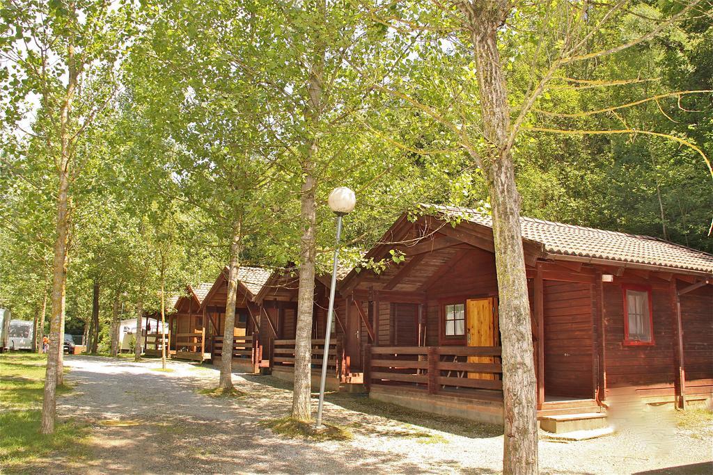 Abadesses Camping 2*
