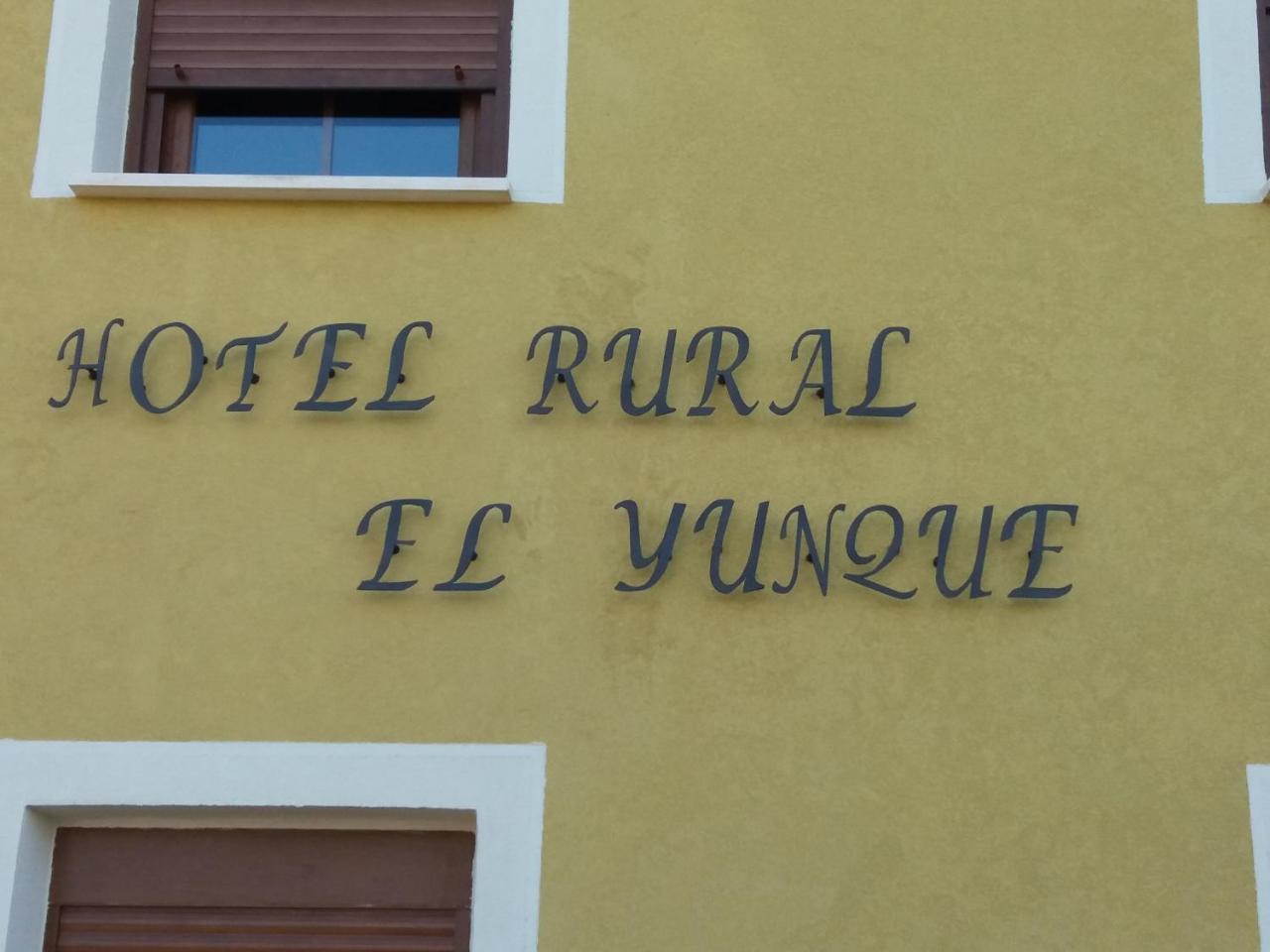 Rural El Yunque 3*