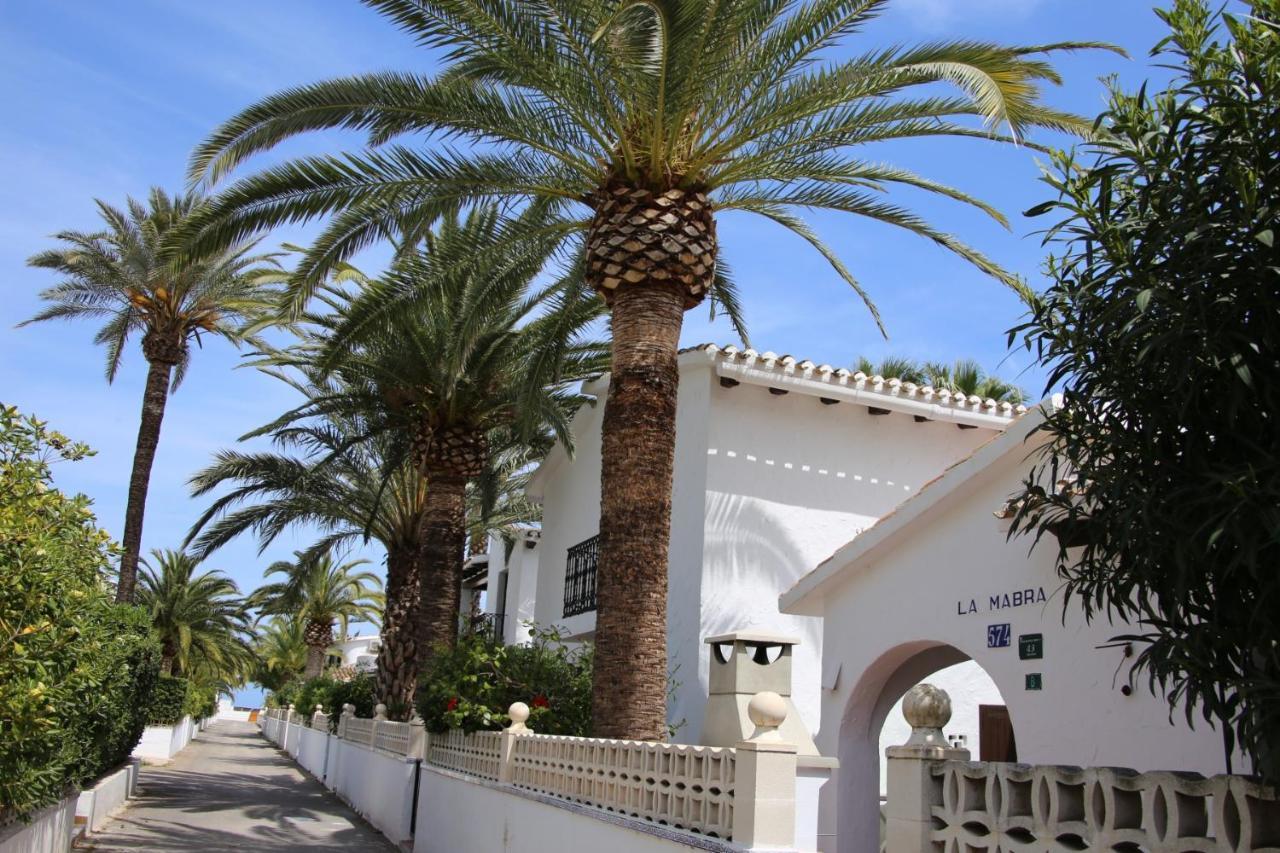 Villa Urbanización El Oasis, 20 En 1ª Línea Playa Dénia