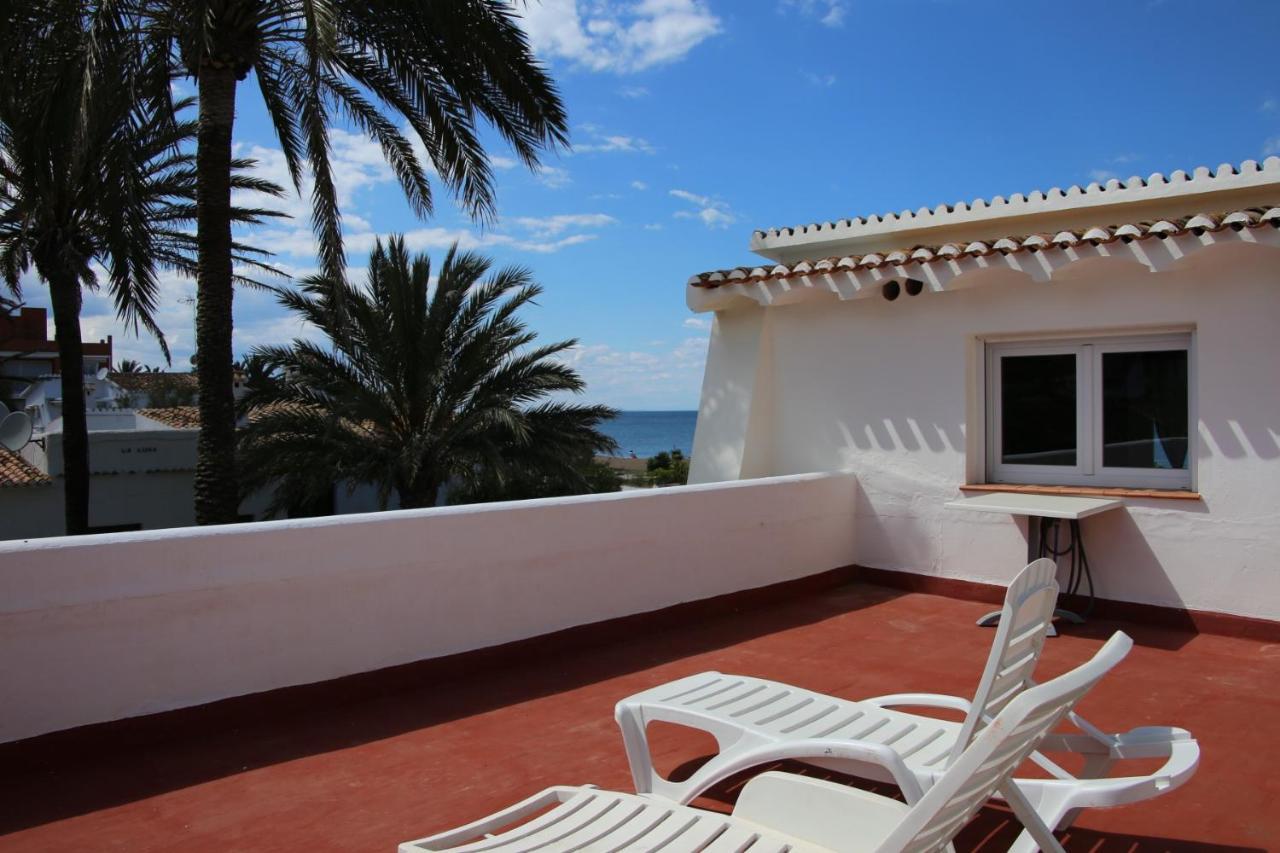 Villa Urbanización El Oasis, 20 En 1ª Línea Playa