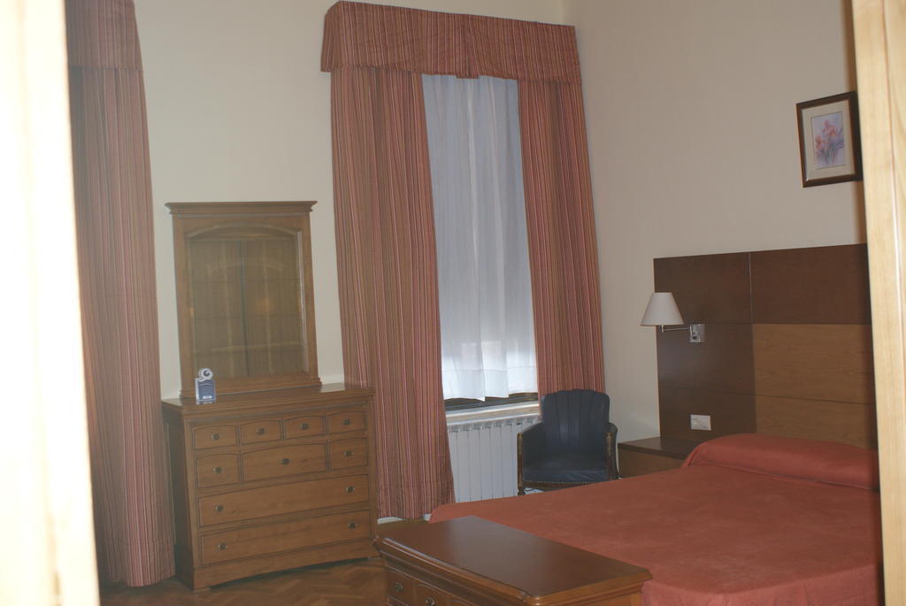 Gran Balneario Hotel Banos De Montemayor