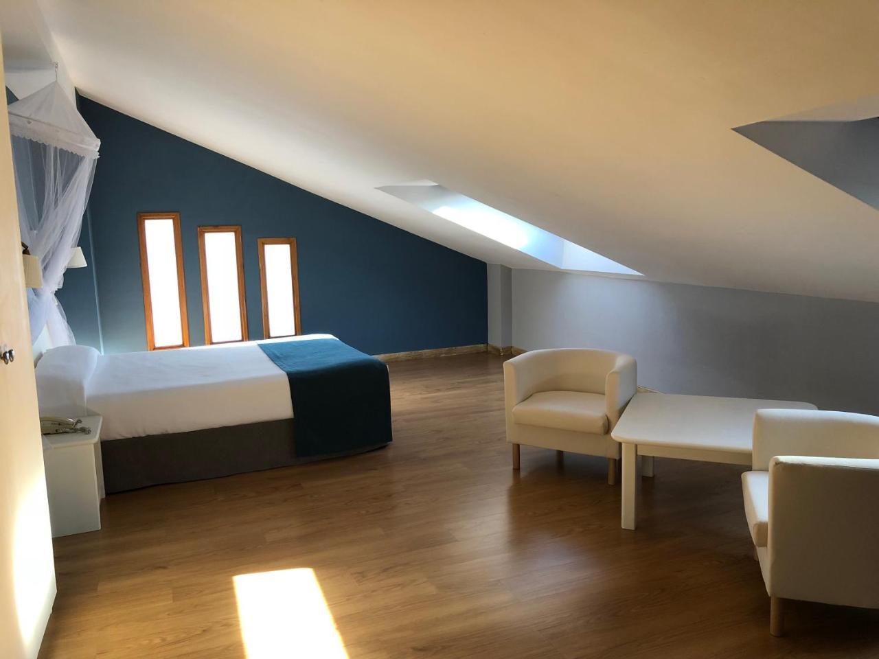 Hotel Jakue