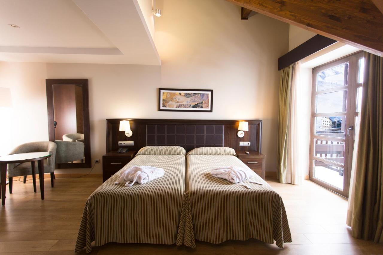 Snoe Aragon Hills 4* Formigal