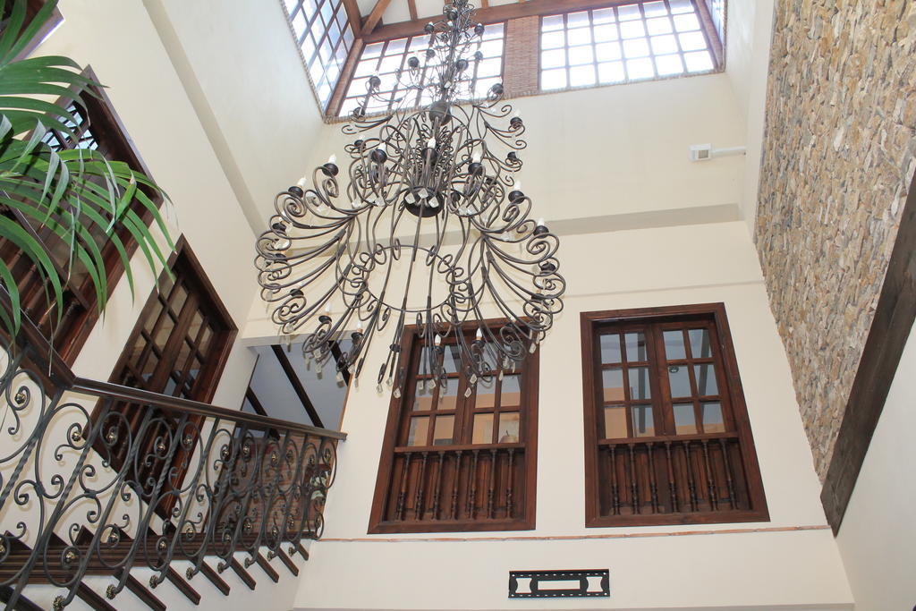 Hospederia Del Zenete Hotel