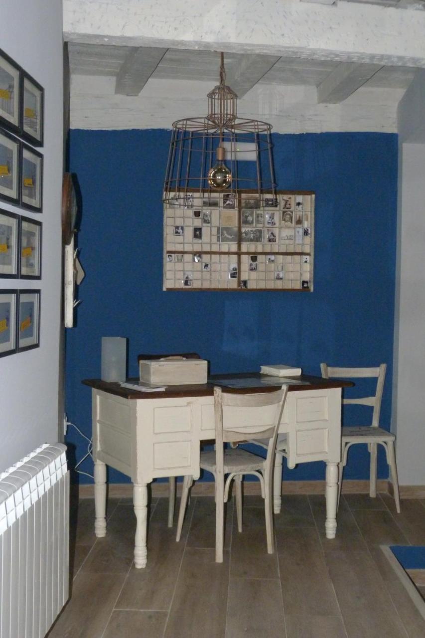 Casa De Tintas Pensión *