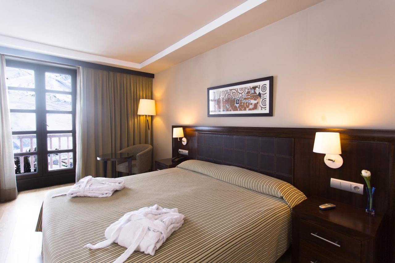 Snoe Aragon Hills Hotel 4*