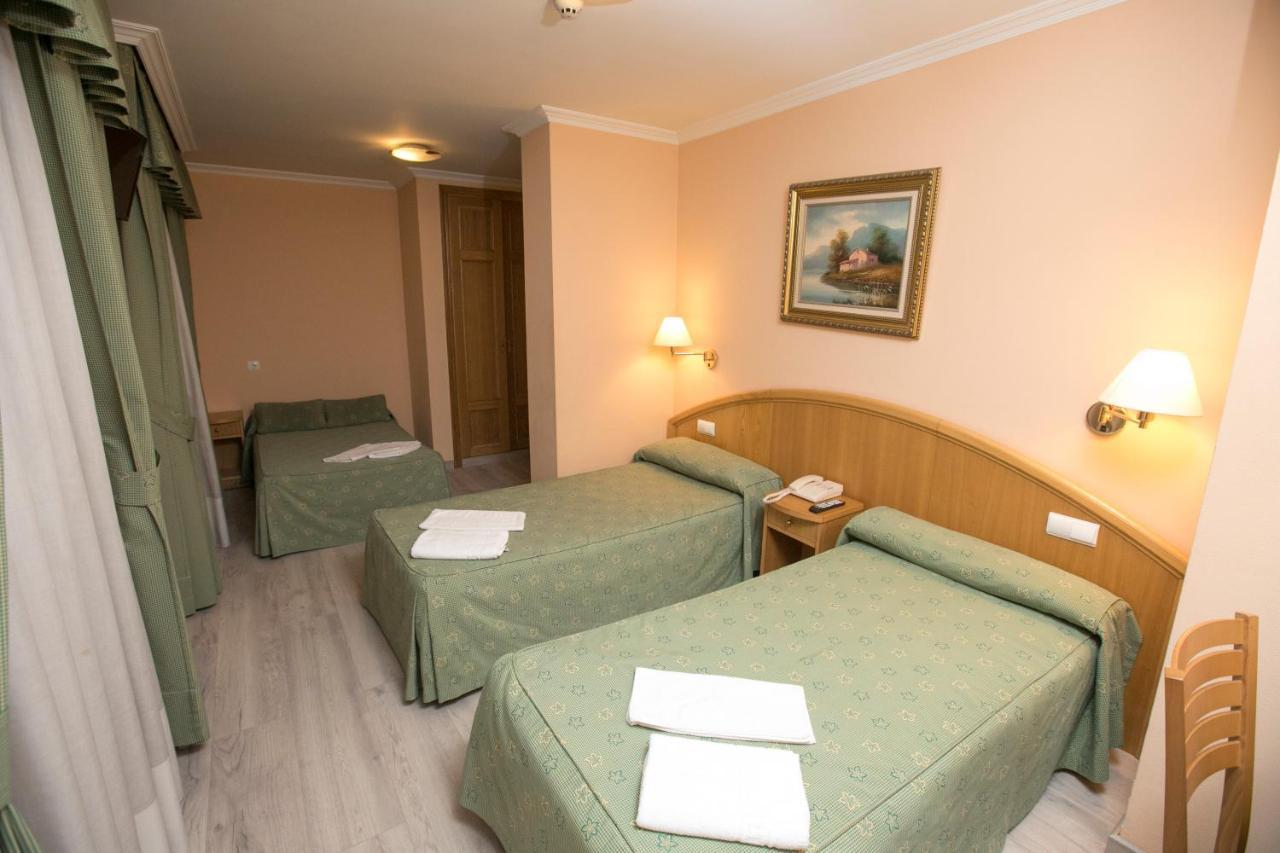 Hotel Payro 2*